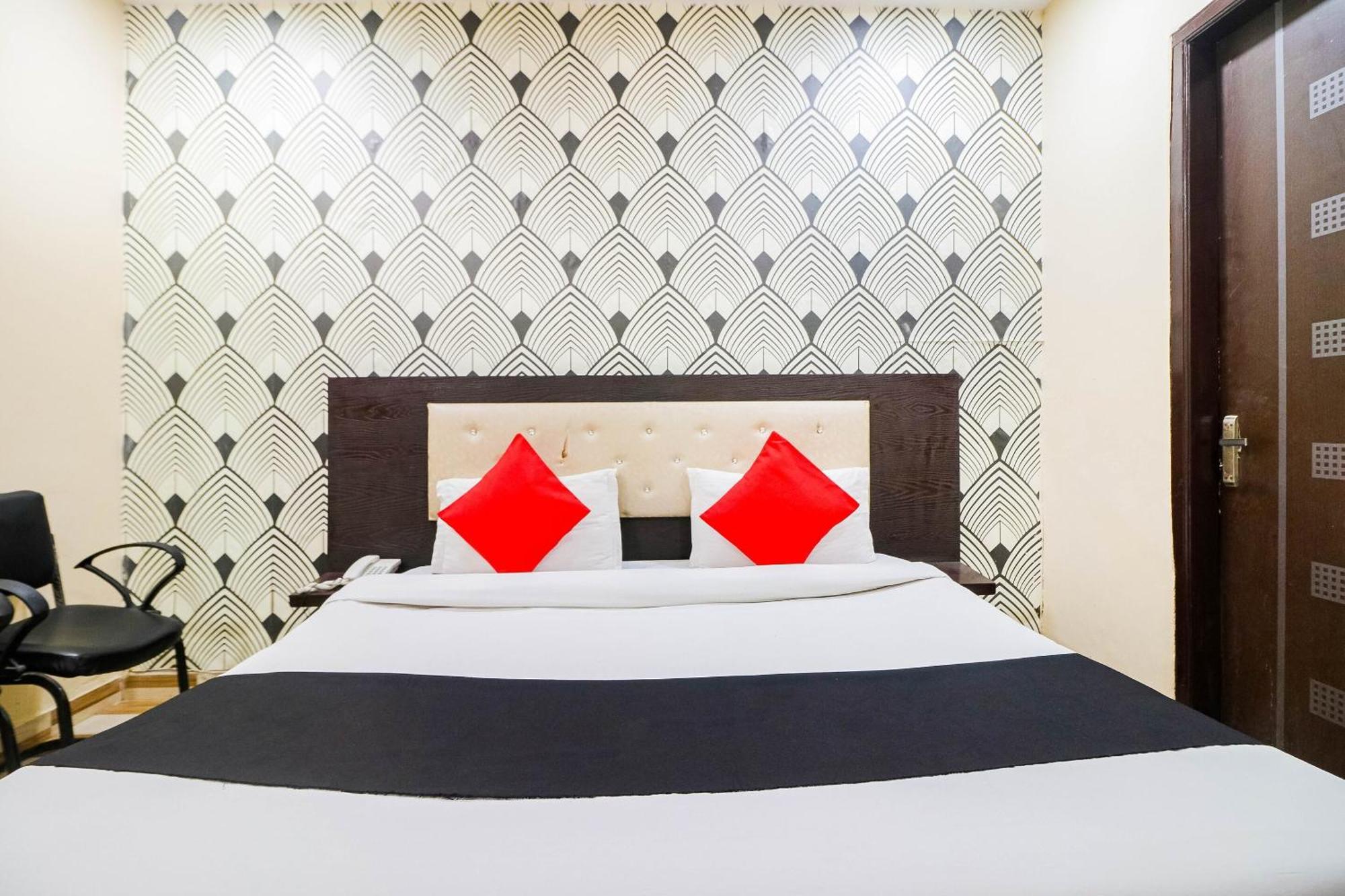 Hotel Collection O Sangam Palace Delhi (National Capital Territory of India)