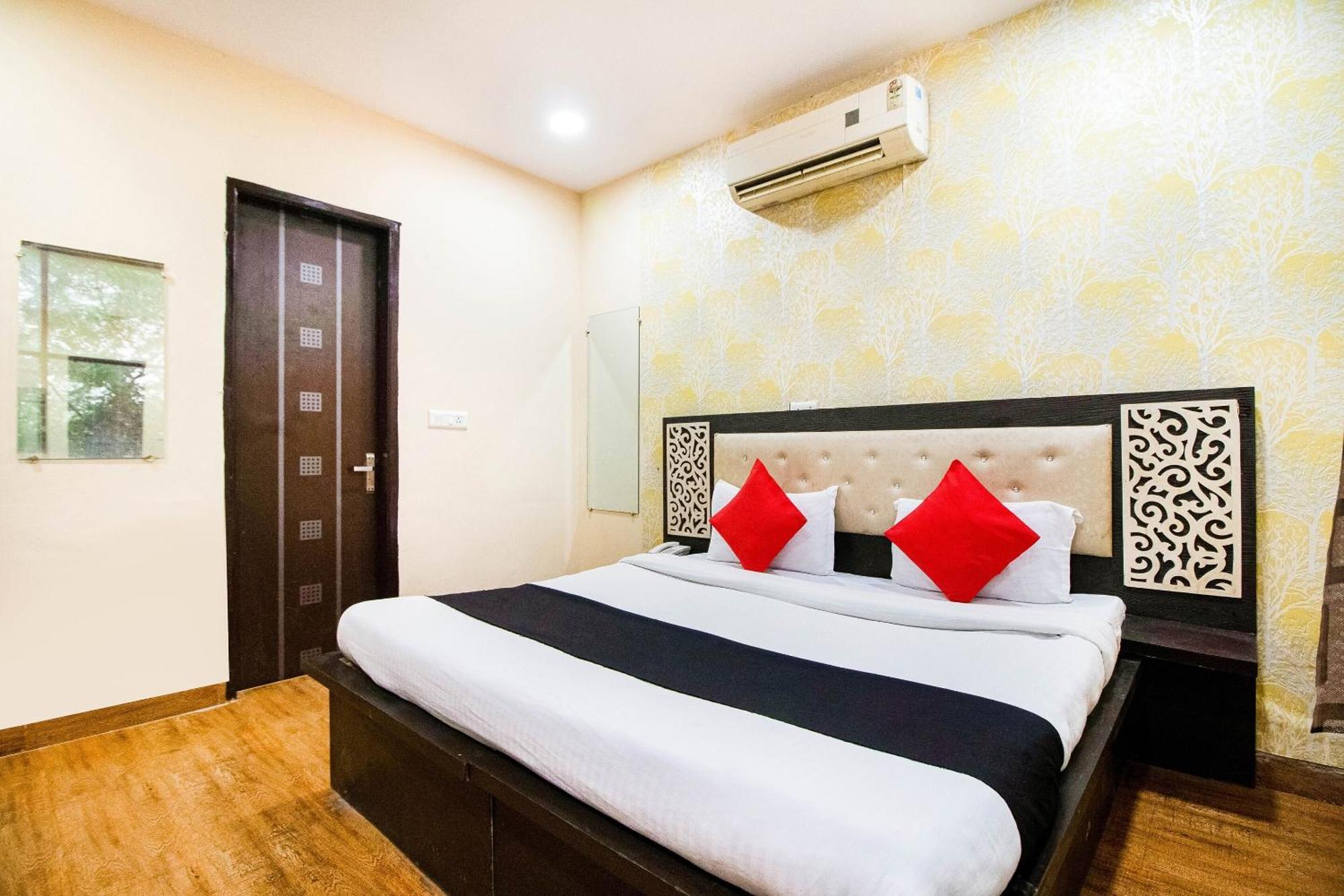 Collection O Sangam Palace Hotel Delhi (National Capital Territory of India)
