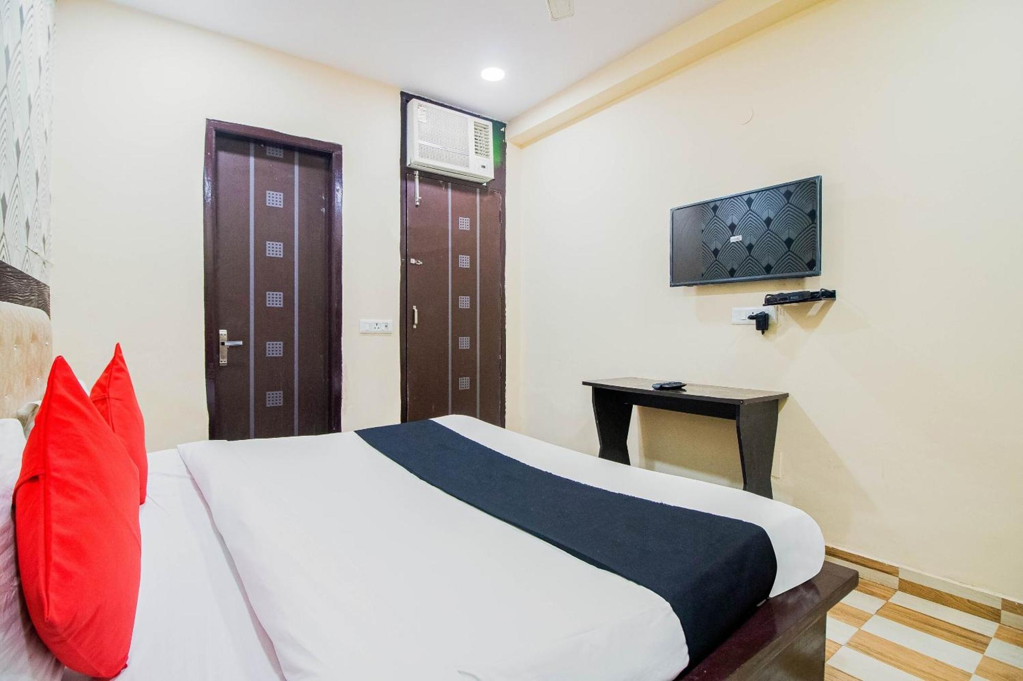 Collection O Sangam Palace Hotel